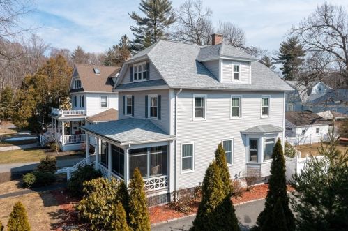 27 Park Ave, Springfield, MA 01106-1129