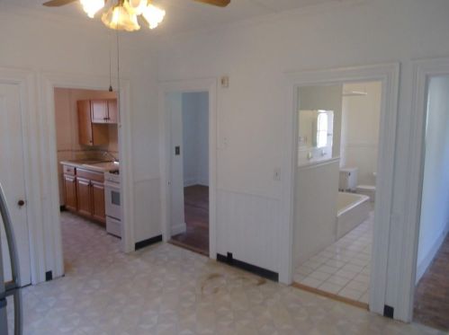 64 Crescent St, Providence RI  02907-3237 exterior