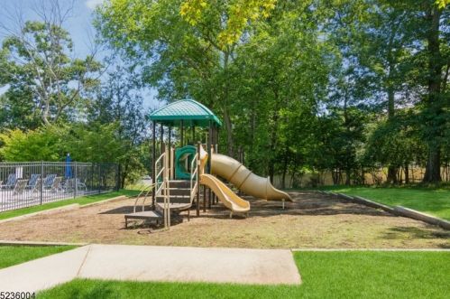 2801 Packer Ct, Bridgewater NJ 08807-7017 exterior