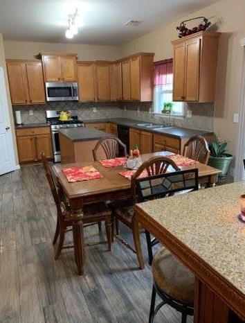 3625 Wood Point Way, Gainesville, GA 30507-3303