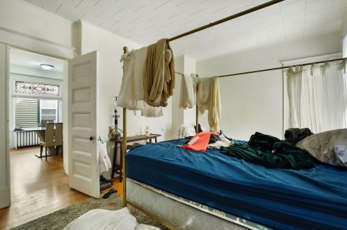 919 6 St, Saint Paul MN 55106-4503 exterior