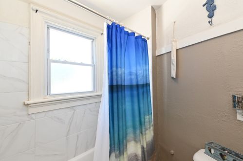 212 70, Milwaukee WI 53223-2114 exterior