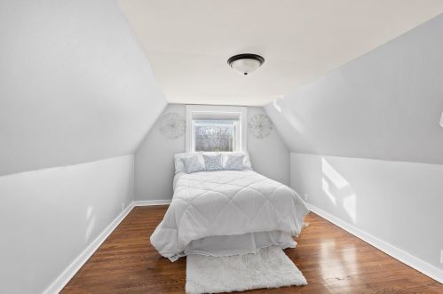 9040 Lapham St, Milwaukee WI 53214-4271 exterior