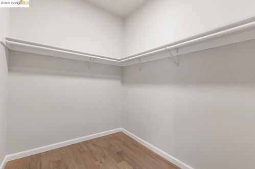 2325 8 St, Berkeley CA 94710-2311 exterior