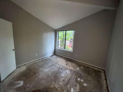 5806 Par 4 Ct, Lithonia GA 30038-1808 exterior