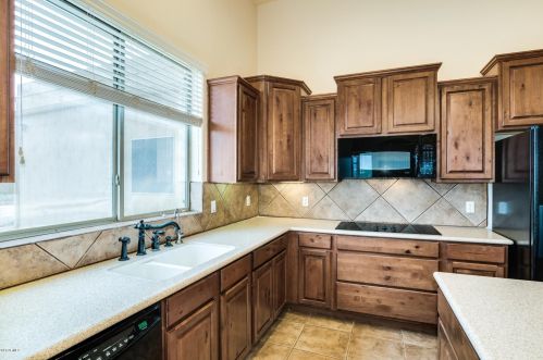 43928 20th St, Phoenix AZ 85006-2323 exterior