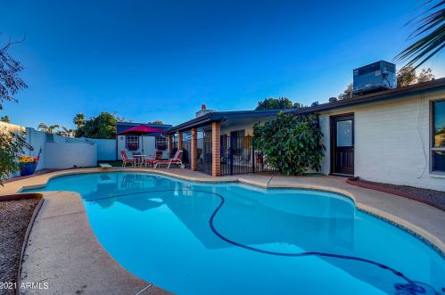 13633 21st Ave, Phoenix AZ 85027-3419 exterior