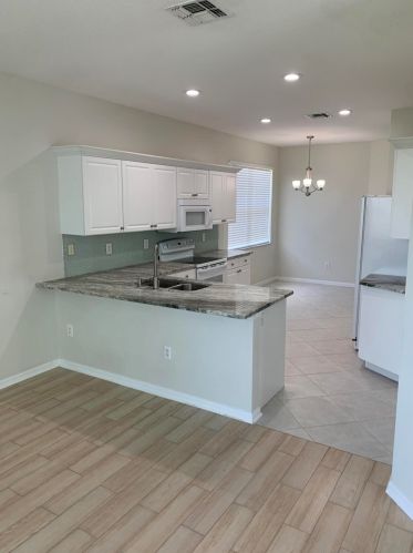 10419 Southgate Ct, Fort Pierce FL  34987-2443 exterior