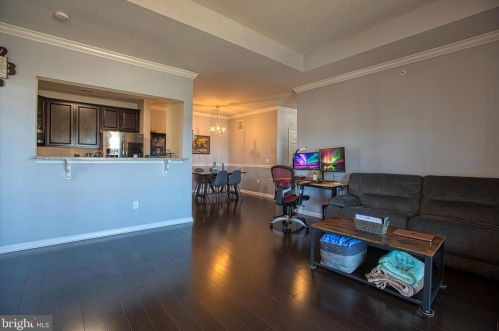 1442 Sierra Dr, Trenton NJ 08619-2071 exterior