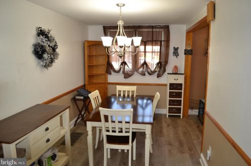 1017 Poplar Ave, Manor PA 19036-1123 exterior