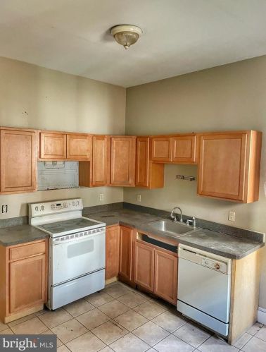 556 King St, Pottstown PA 19464-5413 exterior