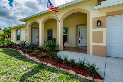 3634 Margela St, Fort Pierce FL 34953 exterior