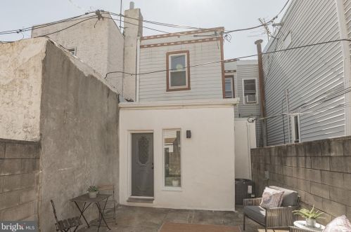 365 Daly St, Philadelphia PA  19148-3306 exterior