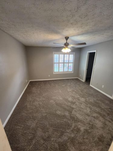 6303 Wedgeview Dr, Tucker GA 30084-8766 exterior