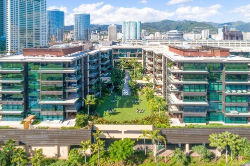 1388 Ala Moana Blvd, Honolulu HI  96814 exterior