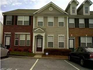 2643 Heathrow Dr, Lawrenceville, GA 30043-8168