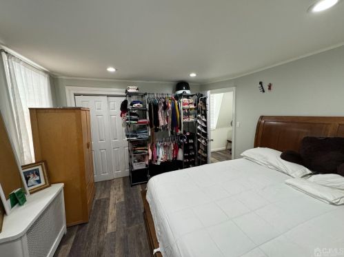 649 Cornell St, Perth Amboy NJ 08861-3121 exterior