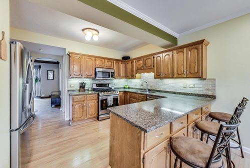 3320 Newcastle Ave, Chicago IL 60634-2355 exterior