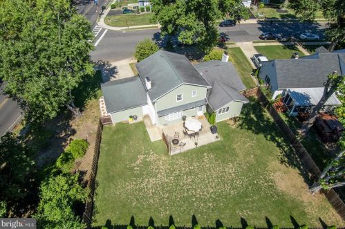 200 Applegate Dr, Trenton NJ 08690-1303 exterior