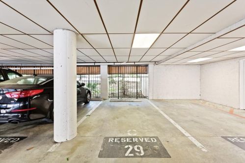 3655 Habersham Rd, Atlanta GA 30305-1142 exterior