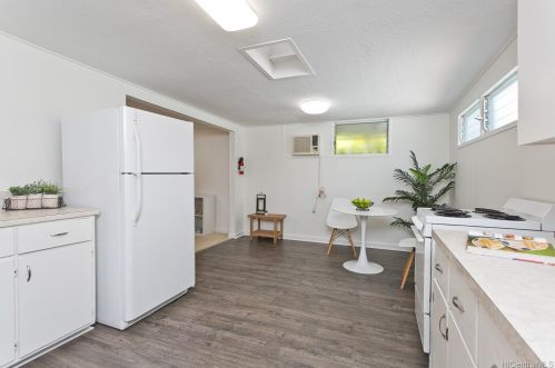 5622 Kawaikui St, Honolulu HI 96821-2021 exterior