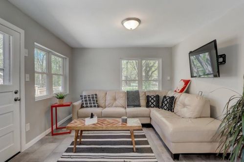 2356 118th St, Milwaukee WI  53226-1126 exterior