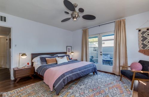 2608 10 St, Phoenix AZ 85085-7781 exterior