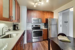 290 Dearborn St, Chicago IL  60601-1624 exterior