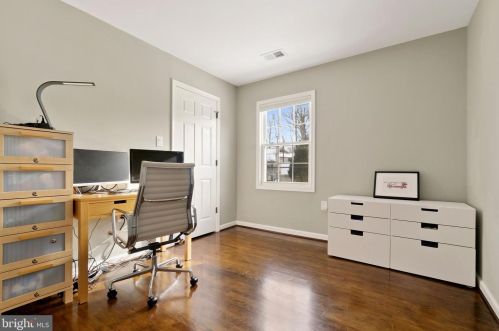 11600 Coldstream Dr, Rockville MD 20854-3619 exterior