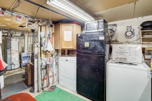 1645 Church St, Rahway NJ 07065-3424 exterior