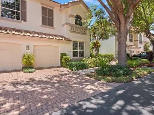 161 Colonade Cir, Naples, FL 34103-8720