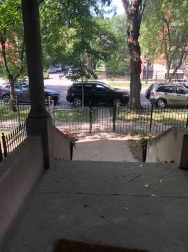 1329 Pratt Blvd, Chicago IL  60626-4336 exterior