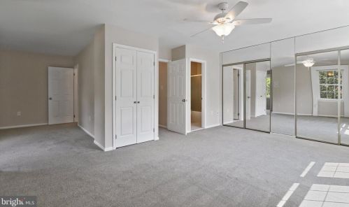 8284 Clifton Farm Ct, Alexandria VA  22306-3265 exterior