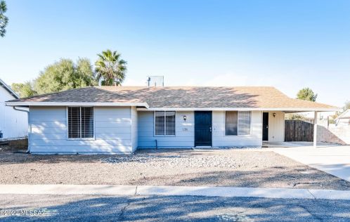 2560 Vereda De Gente, Tucson AZ  85746-8022 exterior