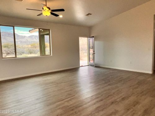 36696 Calle Diamante, Tucson AZ  85739-1323 exterior