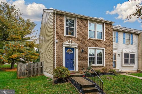 7813 Havenside Ter, Rockville MD 20855-2261 exterior