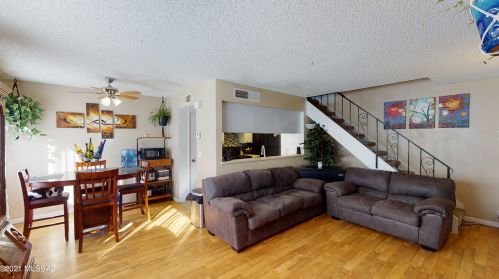 6701 Calle La Paz, Tucson, AZ 85715-4038