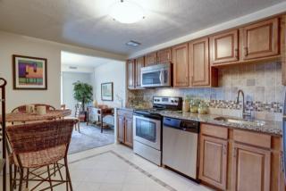 27040 Cedar Rd, Cleveland OH  44122-1115 exterior