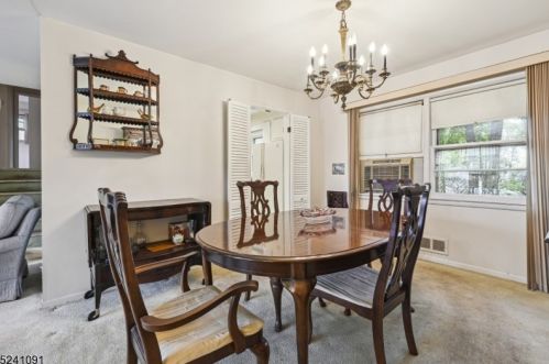 3 Chester Lang Pl, Cranford, NJ 07016-2912