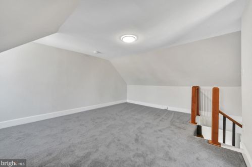 704 Walnut St, Lancaster PA  17602-2435 exterior