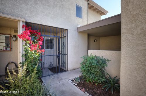 3750 Country Club Rd, Tucson AZ 85716-1260 exterior