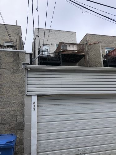813 Bishop St, Chicago IL  60607-4021 exterior