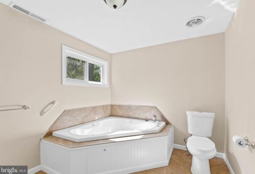 203 Ava Ave, Somerdale NJ 08083-1702 exterior