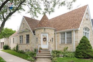 1700 Normandy Ave, Chicago IL  60634-2420 exterior