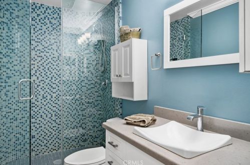 14402 Raintree Rd, Tustin CA  92780-6930 exterior