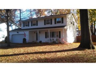 4931 Pineview Dr, Vermilion, OH 44089-1644