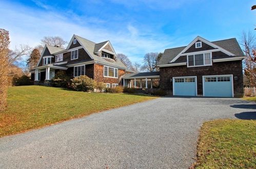 190 Coggeshall Ave, Middletown, RI 02840-4269