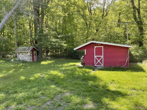 236 Brown Rd, Middletown NY 10941-3152 exterior