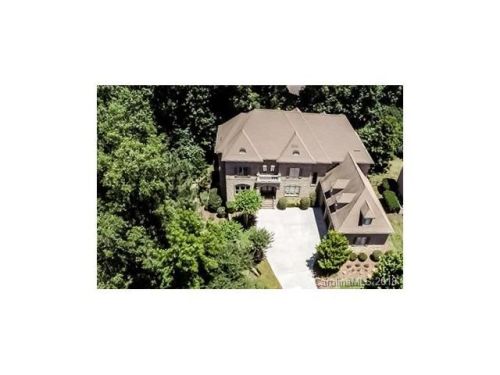205 Montrose Dr, Waxhaw, NC 28173-6773