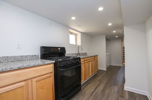 737 Clay St, Bull Valley IL 60098-3321 exterior